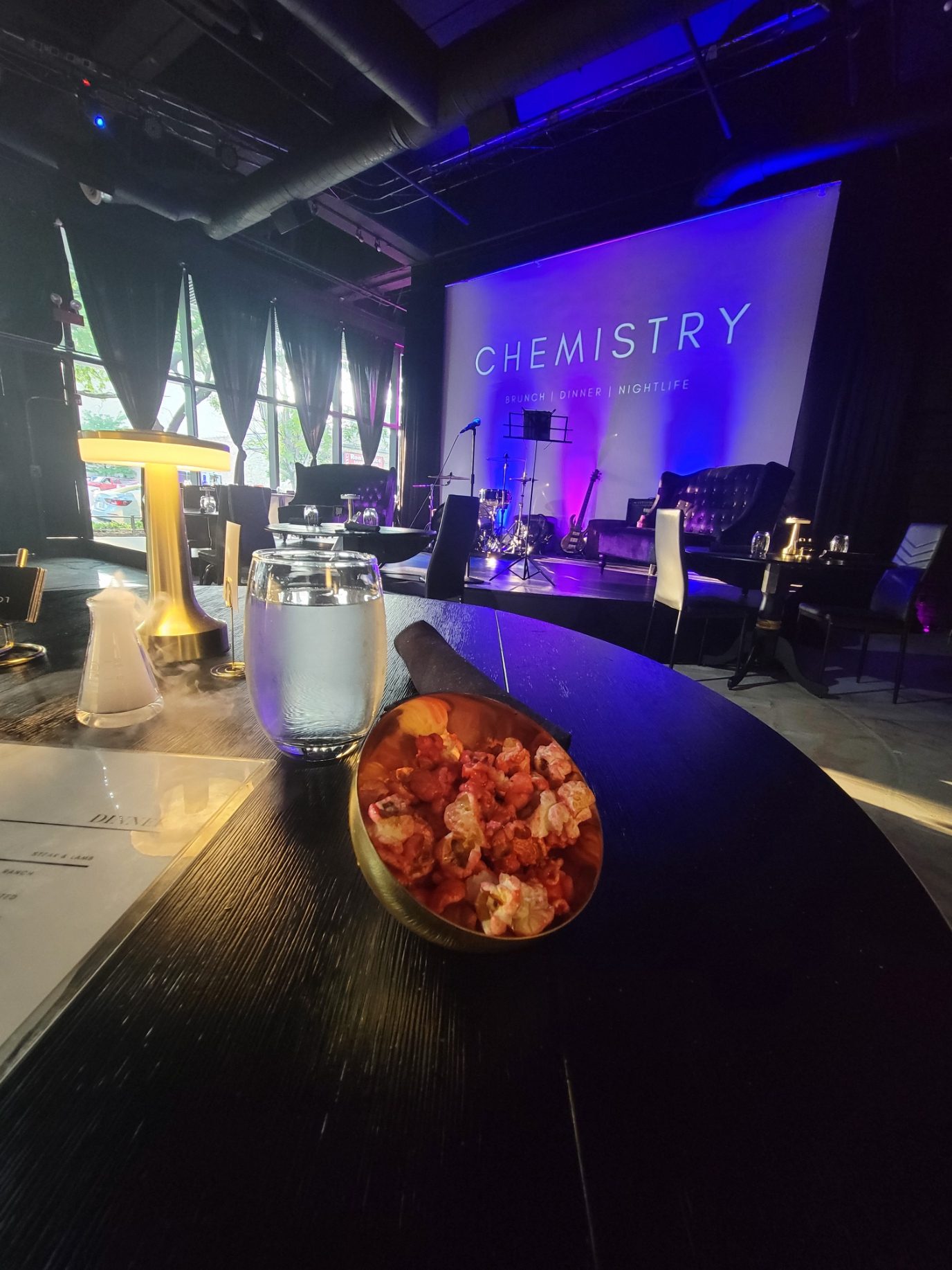 Bite Me: Chemistry in Hyde Park, Chicago